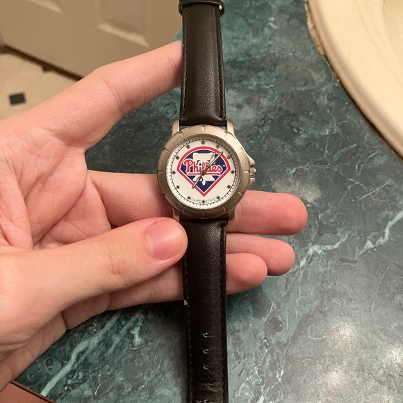 Philadelphia Phillies Gametime Watch With Leather Strap **Does Not Run - Picture 1 of 5